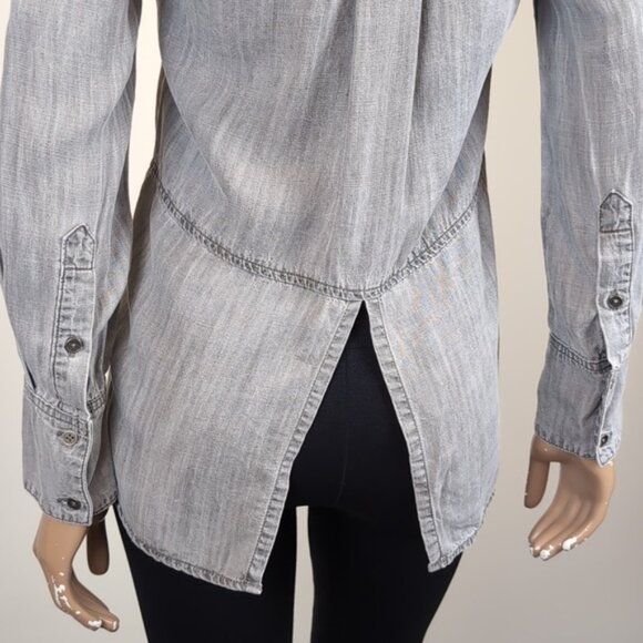 Cloth & Stone Anthropologie Button Down Shirt Chambray Denim Boyfriend Split Hem - Picture 10 of 15